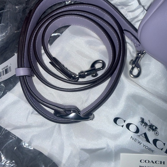 Coach Pillow Tabby 20- Lilac with Silver hardware NWOT - Picture 2 of 10